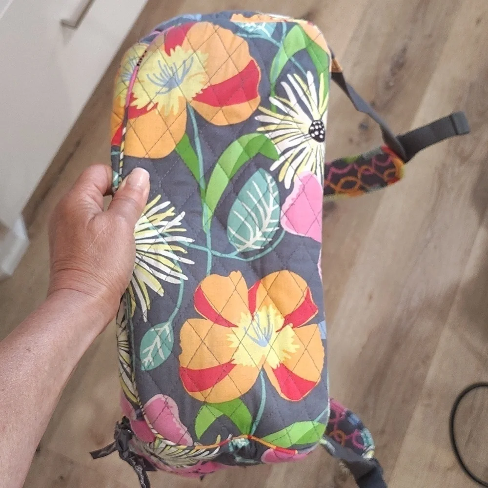 Vera Bradley Jazzy Blooms Large Backpack Retired Vintage Luggage Strap